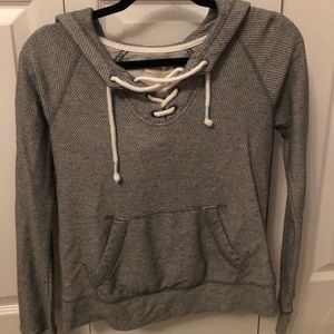 hollister grey knit sweater / hoody